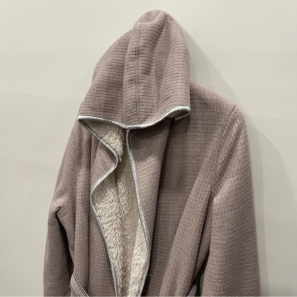 Anthropologie Pure + Good Reversible Sherpa Waffle Knit Hooded Robe Medium Large - Picture 3 of 6